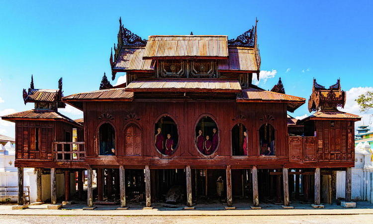Shwe Yan Pyay Monastery – A Treasure Of Nyaung Shwe