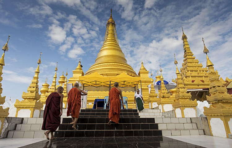 kuthodaw-pagoda